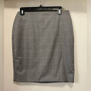 New With Tags Banana Republic Skirt